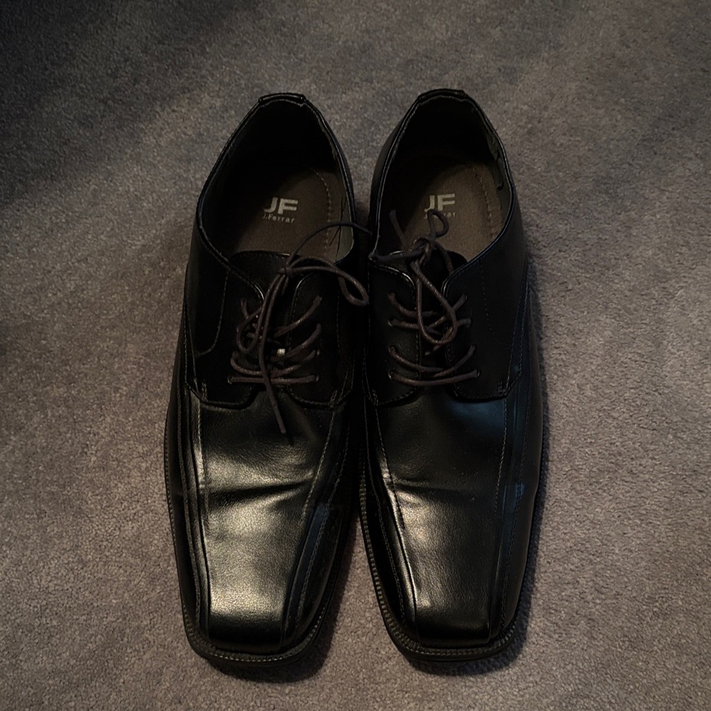 JF J.Ferrar Black Oxford Shoes